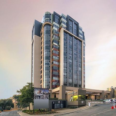 Luxury @ Sandton Skye Johannesburg Ngoại thất bức ảnh