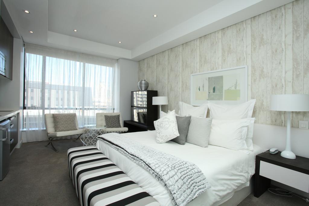 Luxury @ Sandton Skye Johannesburg Ngoại thất bức ảnh